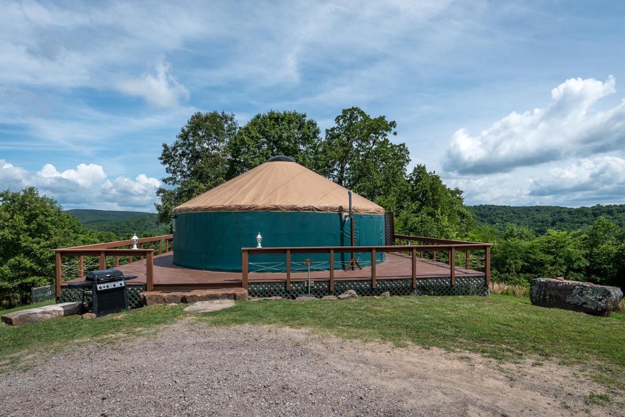 Stonewind Retreat Villa Chester Exterior photo